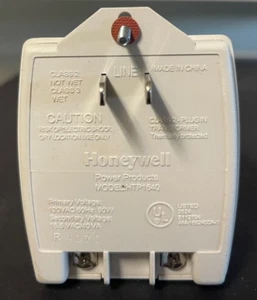 Nuevo transformador enchufable Honeywell HTP1640 16 VAC/40VA clase 2 - Imagen 1 de 5