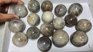 17pcs 2020g 42mm-49mm Natural moon stone balls healing - Picture 1 of 1