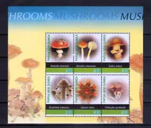 PAPUA NEW GUINEA WWF mushrooms min sheet MUH - Picture 1 of 1