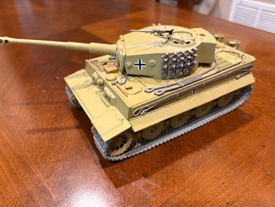 Minichamps Alemán Panzerkampfwagen VI Tiger 1 Versión Tardía Tanque Escala 1:35 Segunda Guerra Mundial Foto 1 de 2
