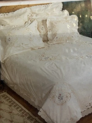 Vtg DUVET SHAM SET TWIN Embroidered Maison Floral Rose Country Meadow Cotton NEW - Image 1 of 4