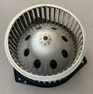 03-07 INFINITI FX35 SUV HVAC CONJUNTO DE VENTILADOR MOTOR VENTILADOR 3V172 30352 USADO FABRICANTE DE EQUIPAMENTO ORIGINAL - Imagem 1 de 4