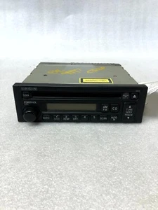 Genuine OEM Mazda Black AM FM Radio CD Player Unit Fits 1998 Mazda 626 - Foto 1 di 4