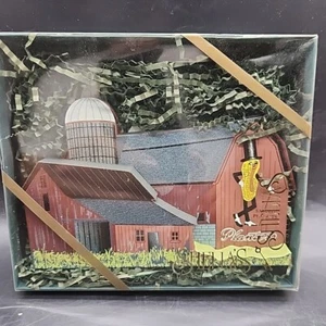 SHEILA'S COLLECTIBES Shelf Sitter Planters MR PEANUT BARN 1996 Gift Boxed - Picture 1 of 7