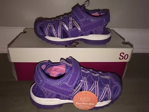 NEW SO Girls Youth size 1 3 Purple Flexible Outsole Closed Toe Sandals Shoes - Picture 1 of 5
