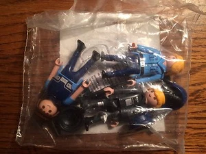 Playmobil 7385 Set of 3 Police Officers - Picture 1 of 2