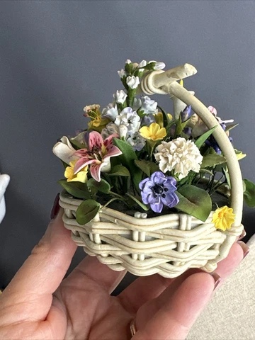 Vintage Ceramic Basket Hand Made With Paper Flowers Cover