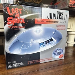 Trendmasters Lost In Space Classic Jupiter 2 Spaceship NIB - Picture 1 of 2