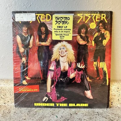 TWISTED SISTER Under The Blade '82 SHRINK + HYPE STICKER ORIG US press NMint — 第 1/4 张图片