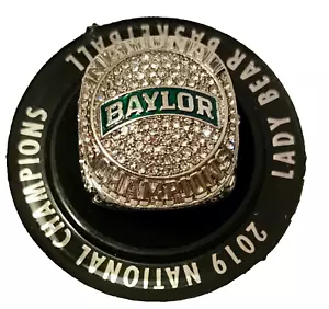 SELTEN Baylor Lady Bears REPLIKAT 2019 Nationaler Meisterschaftsring KIM MULKEY/Bär - Bild 1 von 11