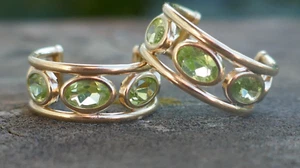 Vintage 14kt Yellow Gold & Peridot Hoop Style Earrings - Picture 1 of 15