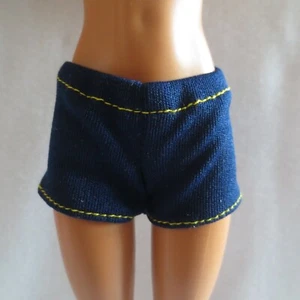 ¡NUEVO! Barbie Careers 2021 muñeca jugador de voleibol azul marino pantalones cortos ~ ropa - Imagen 1 de 2