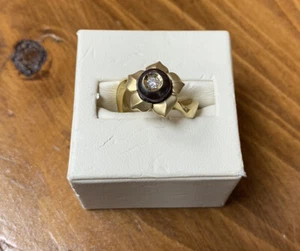 Gala 14k Yellow Gold 7.5mm Black Pearl Embedded Diamond Flower Ring - Picture 1 of 7