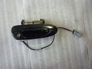 1993-1997 MAZDA 626 RIGHT PASSENGER FRONT BLACK DOOR HANDLE G-25 - Picture 1 of 3