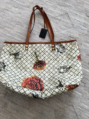 Bolso de Mano L.A.M.B Caléndula de Gwen Stefani Foto 1 de 4