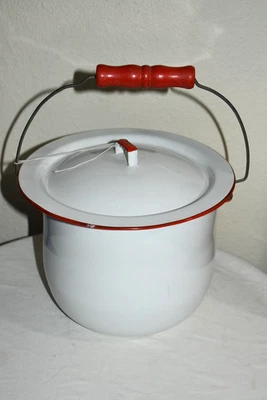 Vintage WHITE PORCELAIN ENAMELWARE red Rim Chamber Pot Belrox Ware VGC - Image 1 of 4