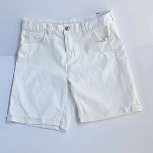 Justice Destructed Girlfriend Denim Bermuda Shorts  Size 20 plus White NWT - Picture 1 of 13