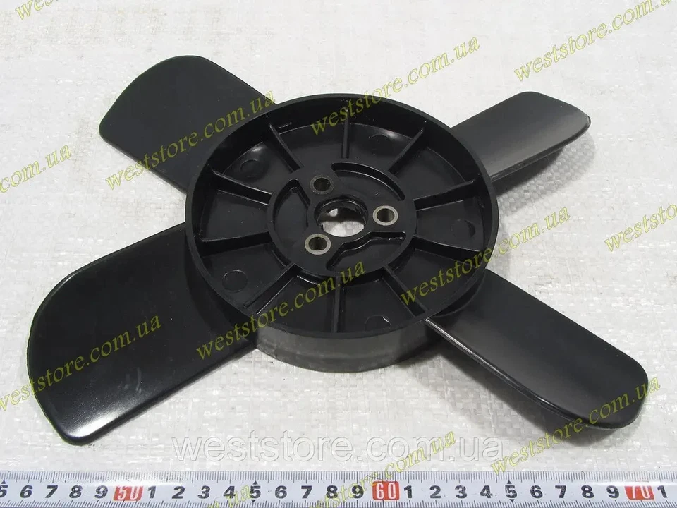Engine cooling fan LADA 2101 2102 Ventilador de refrigeración del motor Laika Foto 1 de 1