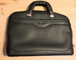 tumi notebook bag