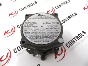 Dwyer 1950P-8-2F Differential Pressure Switch Explosion Proof 1.5-8.0 PSI - Picture 1 of 5