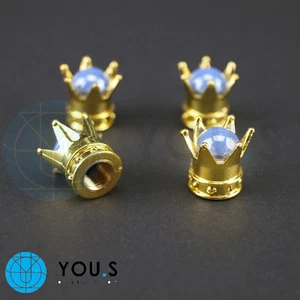 2 Pezzi Di Tappi Valvola In Design Corona Oro Con Perla Blu Moto BIKE - NUOVO - Foto 1 di 2