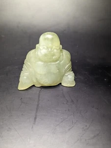 Estatua de Buda de Jade Verde Chino Tallada a Mano Pequeña Estatuilla 2,5" de Alto - Imagen 1 de 7