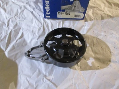 Bomba de agua nueva Honda Accord 2007 2006 2005 2004 2003 CR-V Element 2011 2010 2.0 Foto 1 de 2