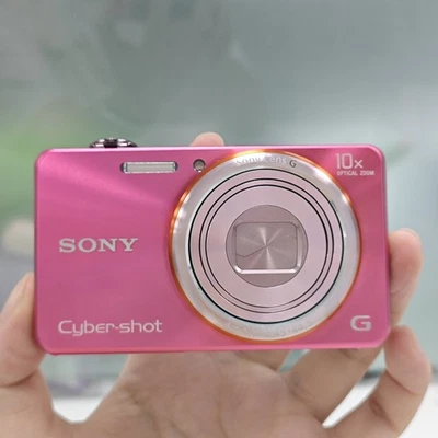SONY Cyber-shot DSC-WX100 Compact Digital Camera 18.2 Megapixel 10x Optical zoom - Image 1 of 4