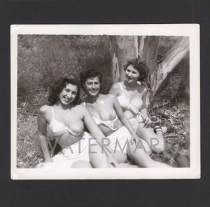Foto pinup vintage ORIGINALE anni 50 in bianco e nero - 4" x 5" - Risque Nudes #5 - Foto 1 di 1