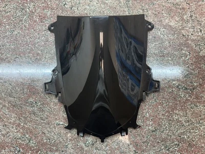 Черное неоригинальное ветровое стекло Yamaha YZF-R1 R1M R1S 2015-2019 годов выпуска - Изображение 1 из 4