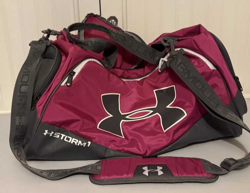 Under Armour Storm 1 Bolsa de Lona Rosa Gris Gimnasio Viaje Fin de Semana Grande para Pasar la Noche Foto 1 de 4