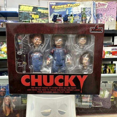 Juego de caja de figuras de lujo Mezco Toyz 5 puntos juego infantil CHUCKY • NUEVO Foto 1 de 4