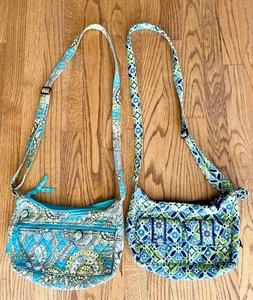 Vera Bradley Paket mit zwei UMHÄNGETASCHEN SCHULTERTASCHEN HANDTASCHE nicht mehr produziert - Bild 1 von 8