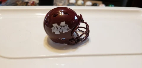 MISSISSIPPI STATE BULLDOGS SEC #E37 POCKET PRO HELMET RIDDELL Cover