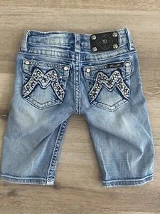 Miss Me Girls Bermuda Embroidered Embellished Blue Denim Shorts Size 8 - Picture 1 of 6