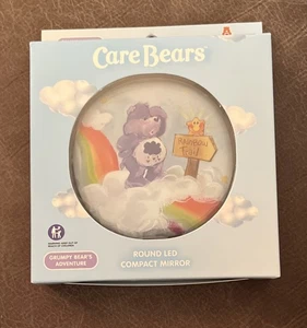 Impressions Care Bears LED Espejo Compacto Grumpy Adventure Rainbow Trail NUEVO - Imagen 1 de 4