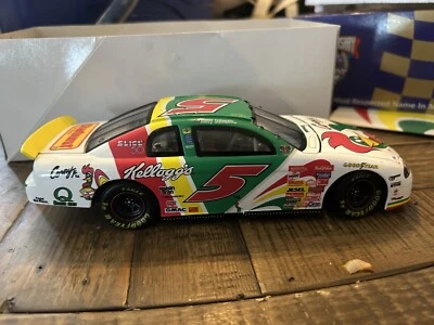 terry labonte 1998 kelloggs 1:25 - Image 1 of 4