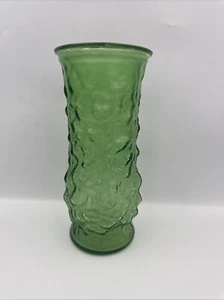 Jarrón decorativo de vidrio verde - Imagen 1 de 1