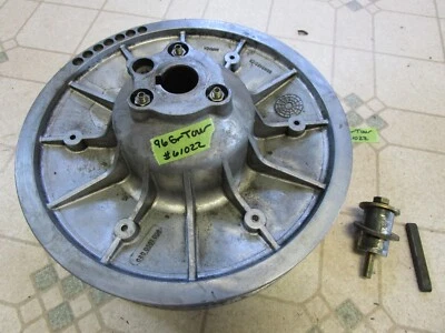 96 Ski Doo Grand Touring 500 moto de nieve embrague trasero secundario Foto 1 de 4