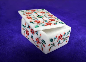 Caja de anillo de baratija de mármol de 4" x 3" con incrustación de piedras semipreciosas obra de arte - Imagen 1 de 4