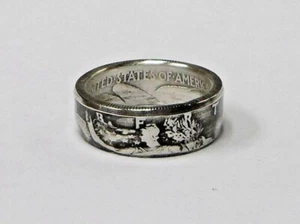 Anillo de monedas hecho de 1942 Silver Walking Liberty medio dólar en talla 9-14 - Imagen 1 de 1