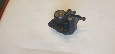 Suzuki GT750 1975 pinza de freno delantera derecha Foto 1 de 4