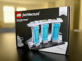 LEGO Architecture 21021 &ndash; Marina Bay Sands (Limited Edition, Retired)