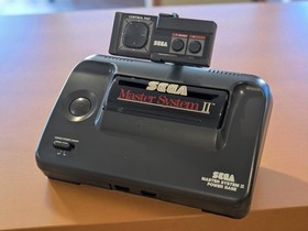 Sega Master System 2 - Console & Controller Stand