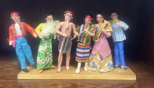 Set Of Filipino Ethnic Culture Dolls - Picture 1 of 5