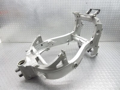 2005 01-07 Suzuki Hayabusa GSX1300R OEM Main Frame Chassis Straight BOS ACQ - Image 1 of 4