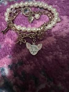 Betsey Johnson Love Me Chihuahua Dog Bone Heart Charm Bracelet Rare Rose Gold - Picture 1 of 4