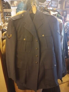 Male Enlisted US Air Force USAF Blue Service Jacket Coat Size 41 Reg & Pants - Picture 1 of 7