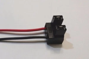 2 x H7 2 Pin Headlight Replacement Repair Bulb Holder Connector Plug Socket - Picture 1 of 1