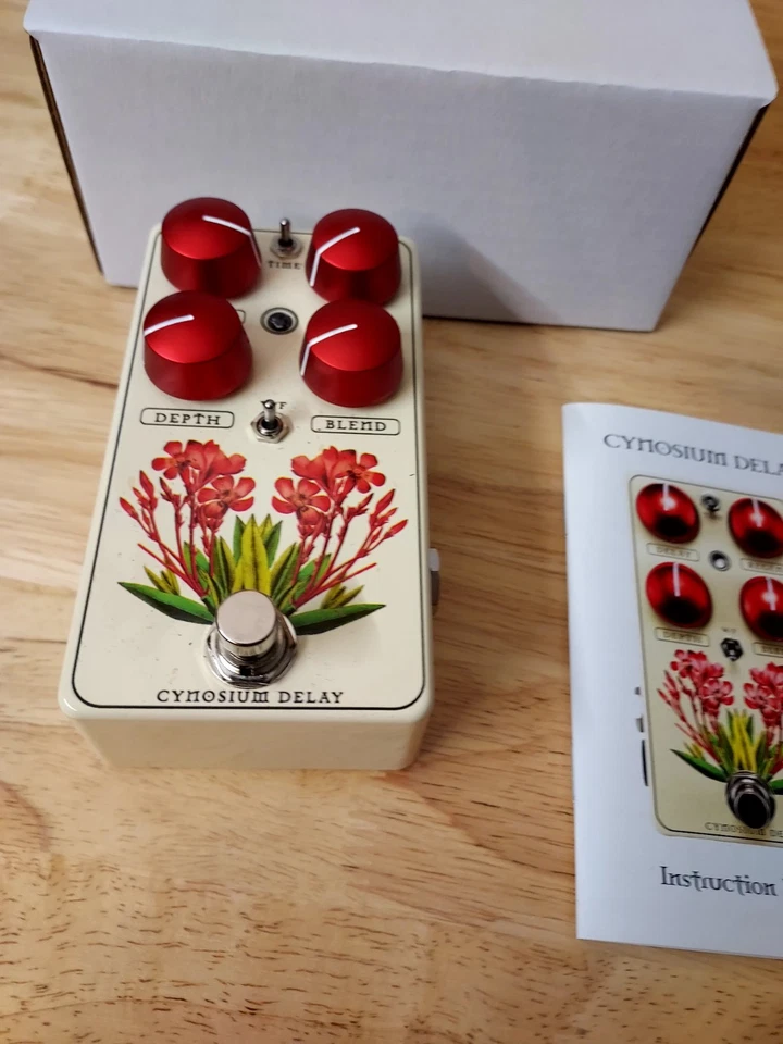 Red Witch Cynosium Modulated Delay Pedal Sweetwater Exclusive - Image 1 of 4